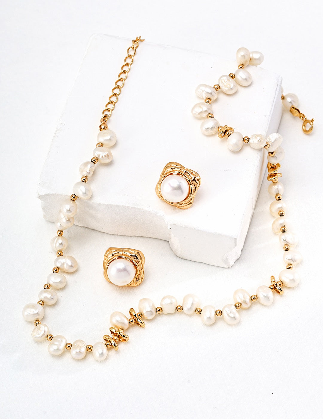 hottest piece｜ exquisite natural pearl necklace